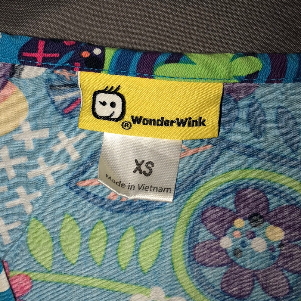 Scrub Set 👩🏼‍⚕️ - Picture 7 of 7